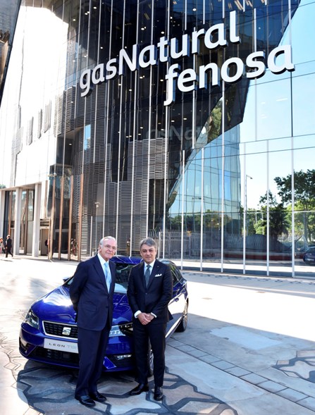 Isidro Fainé y Luca de Meo_coche_04072017